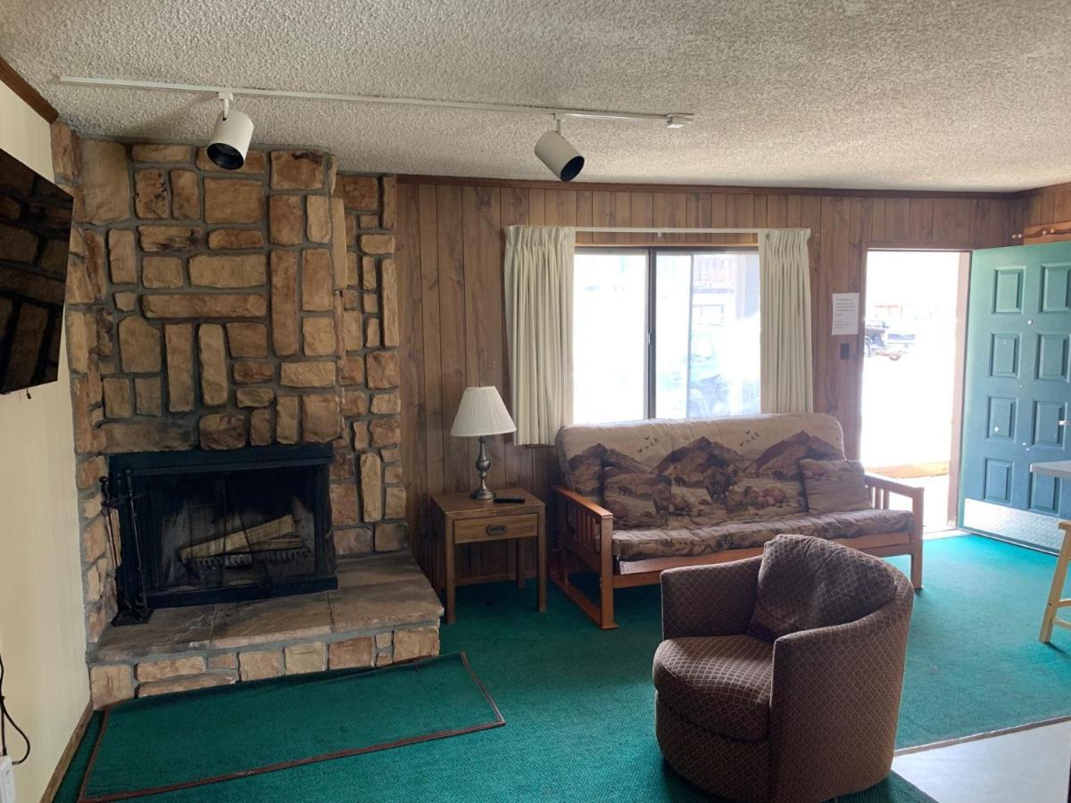 Ponderosa Lodge เรดริเวอร์ ภายนอก รูปภาพ